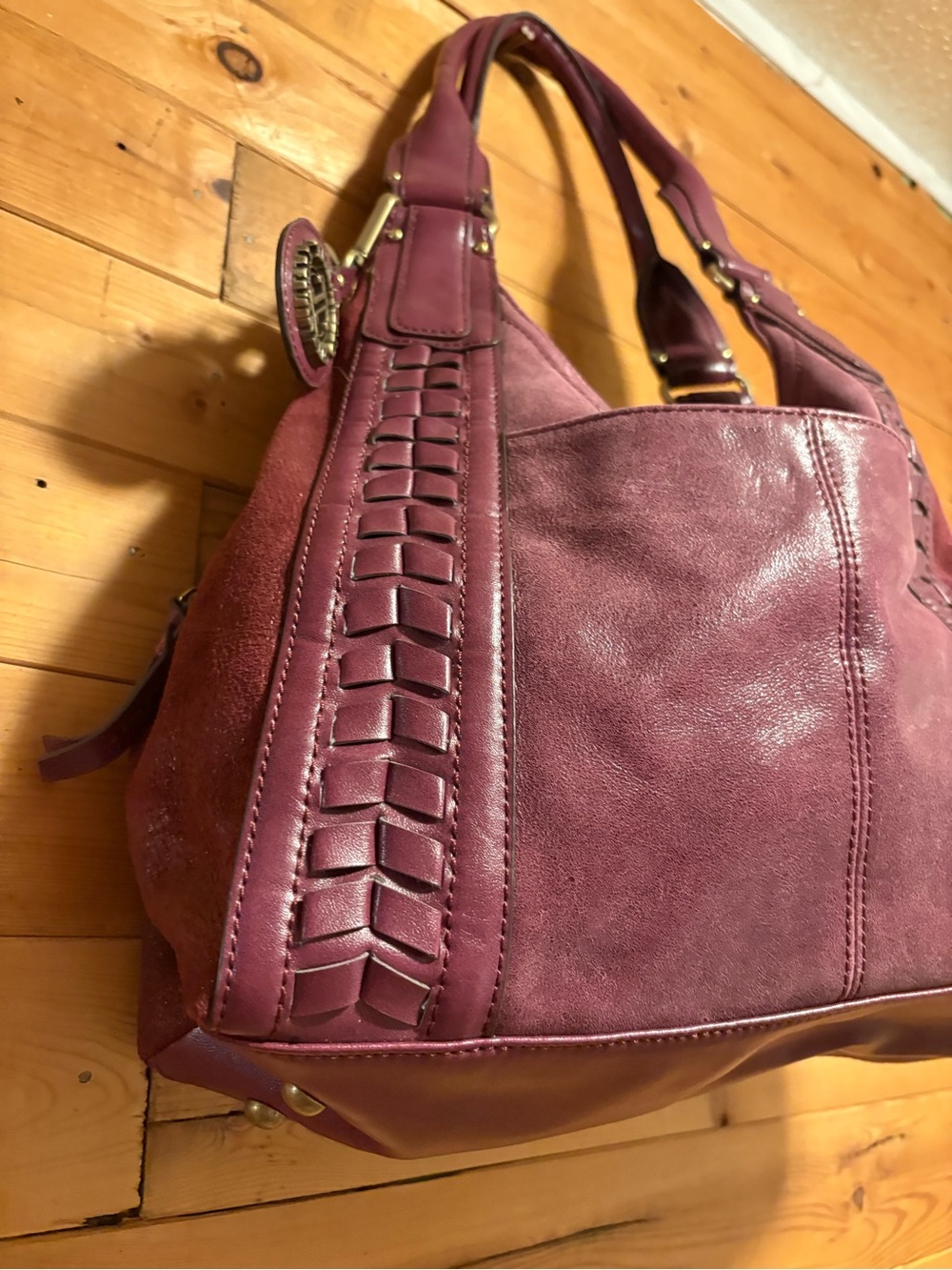 Tignanello Burgundy Leather Shoulder Bag with Woven Trim - Picture 5 of 11